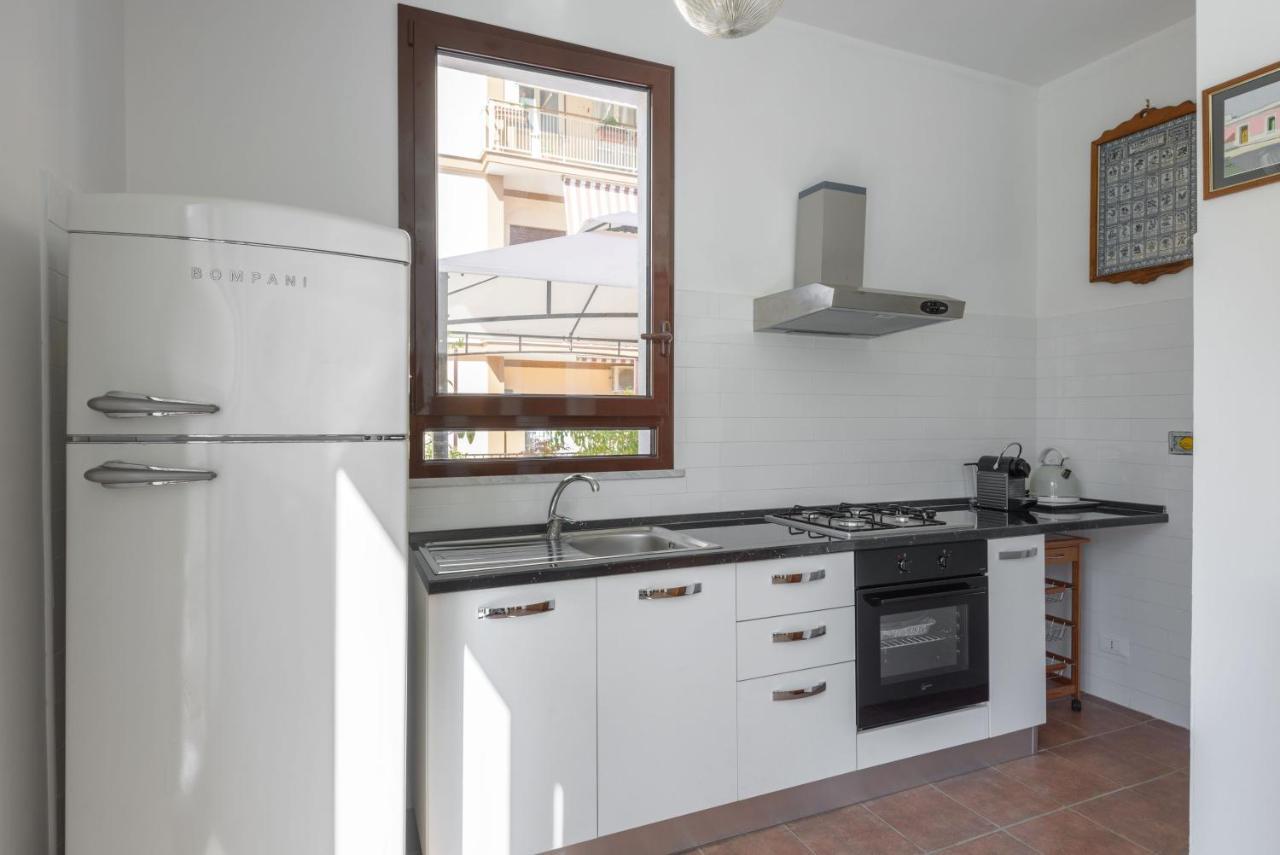 Cornelia Penthouse Bed & Breakfast Rome Exterior photo