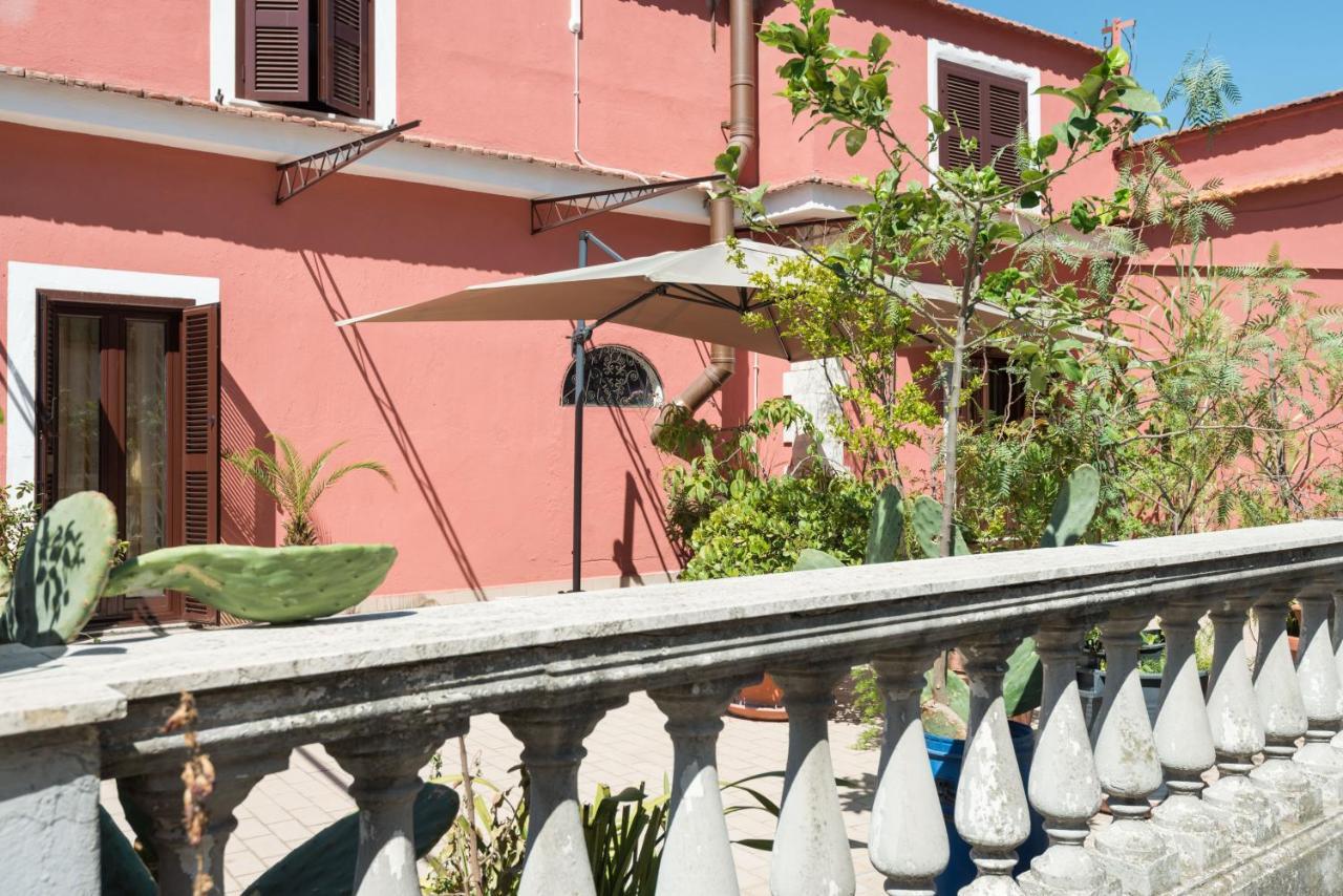 Cornelia Penthouse Bed & Breakfast Rome Exterior photo